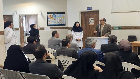 بازدید میدانی معاون بهداشت به همراه مدیران و مسئولین دانشگاه‌ها و سازمان‌های همکار از اجرای طرح راه‌اندازی مرکز جامعه‌نگر غذا   